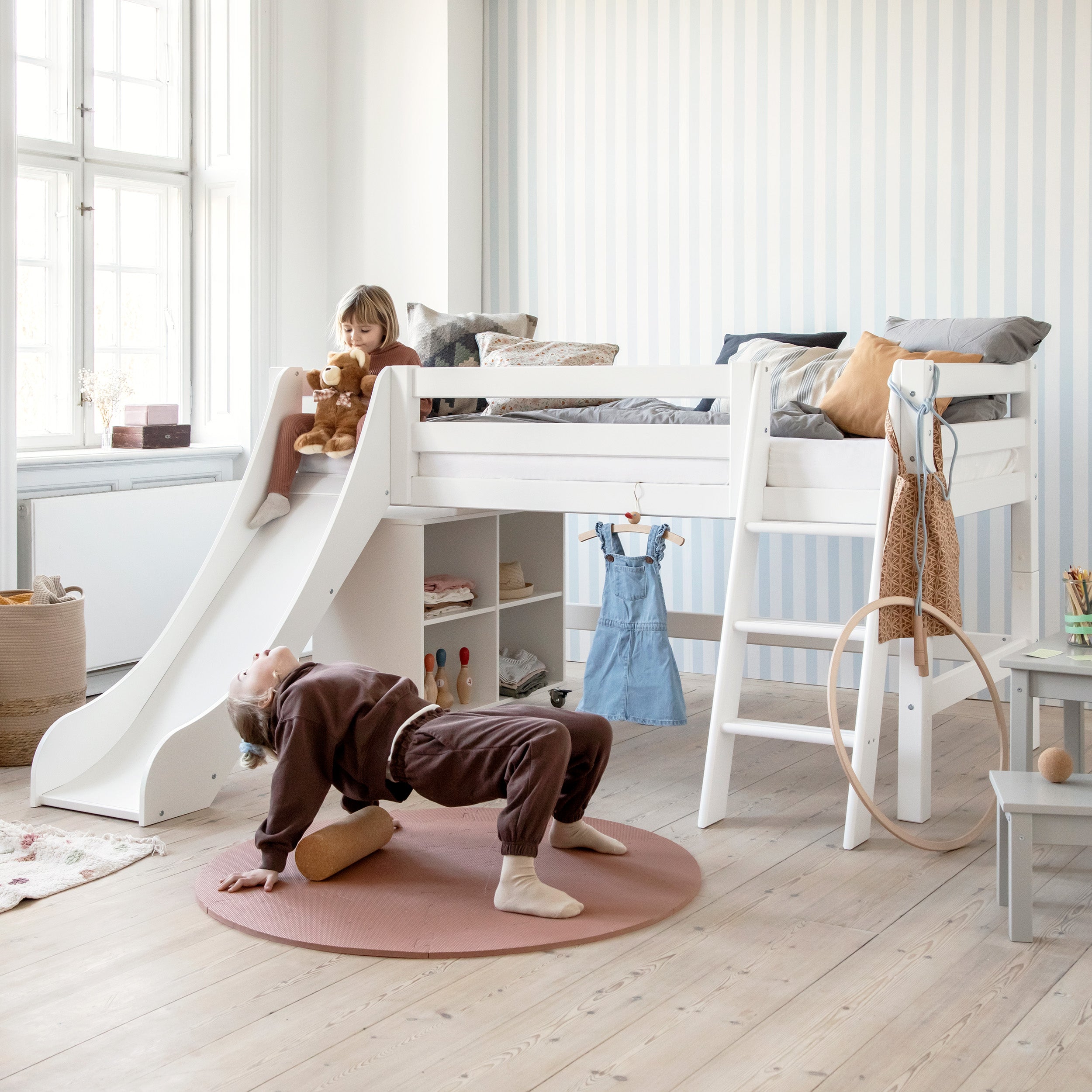 ECO_LUXURY_HALFHIGH_BED_WITH_SLIDE_ΚΟΥΚΕΤΑ ΜΕ ΤΣΟΥΛΗΘΡΑ HOPPEKIDS