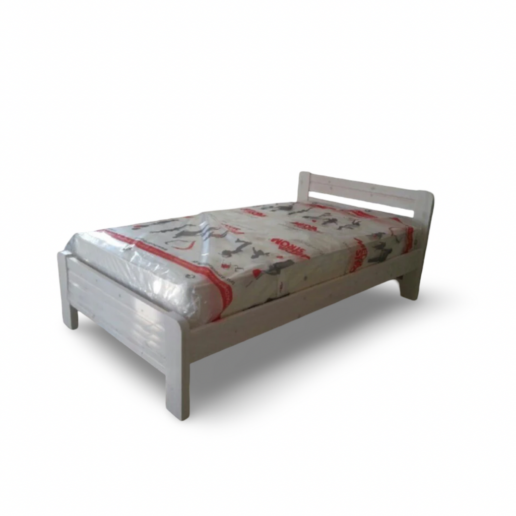 Antiparos / Wooden bed