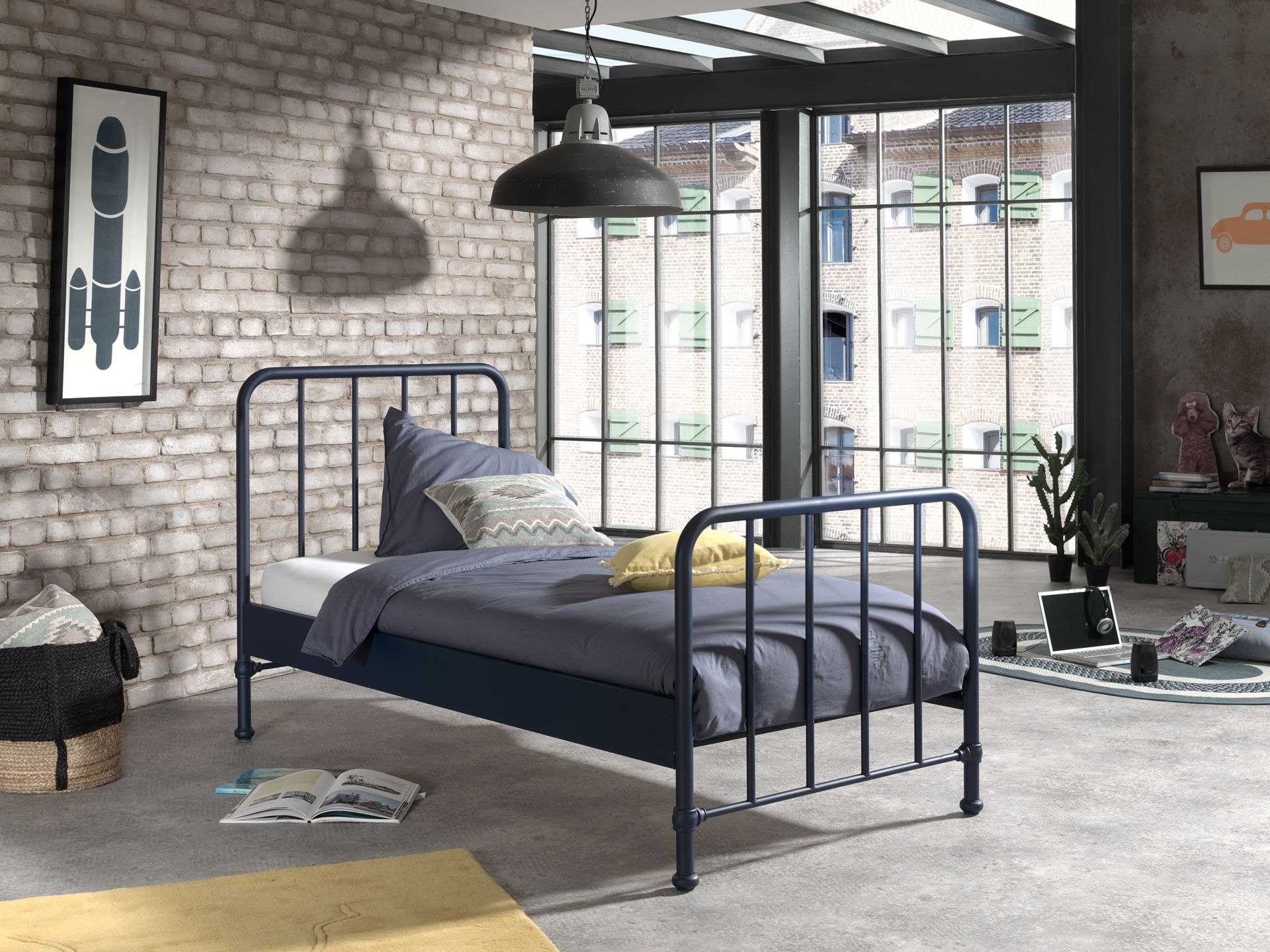 Bronxx Bed / Μονό μεταλλικό κρεβάτι 