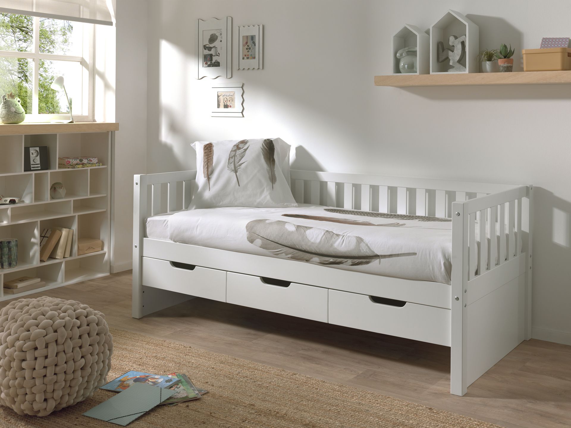 BED WITH 3 DRAWERS 90 X 200 CM MILKY PINE / Κρεβάτι με 3 συρτάρια 