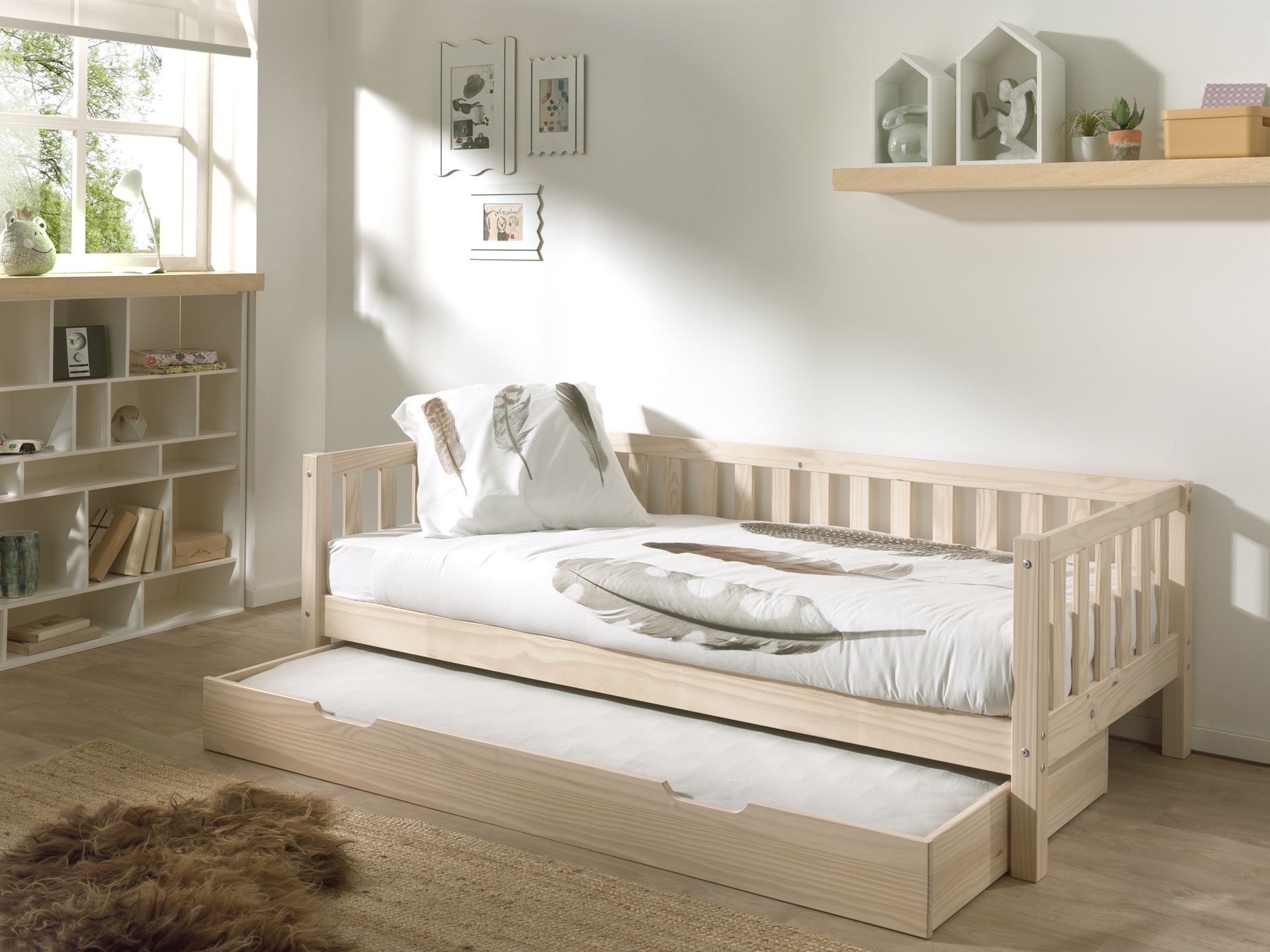 Fritz Captain Bed with a pull out bed / Ξύλινο μονό κρεβάτι με 2ο συρόμενο 