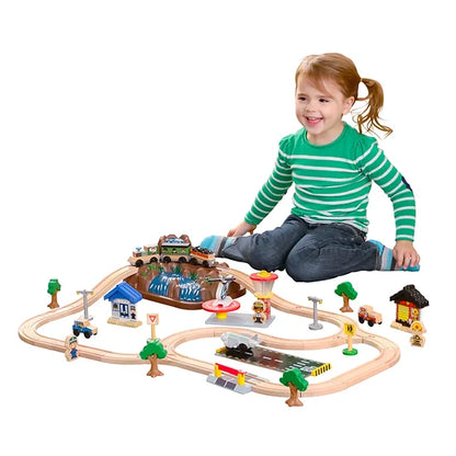 Bucket Top Mountain Train Set-Kidkraft / Τραινάκι και ξύλινο σετ παιχνιδιού