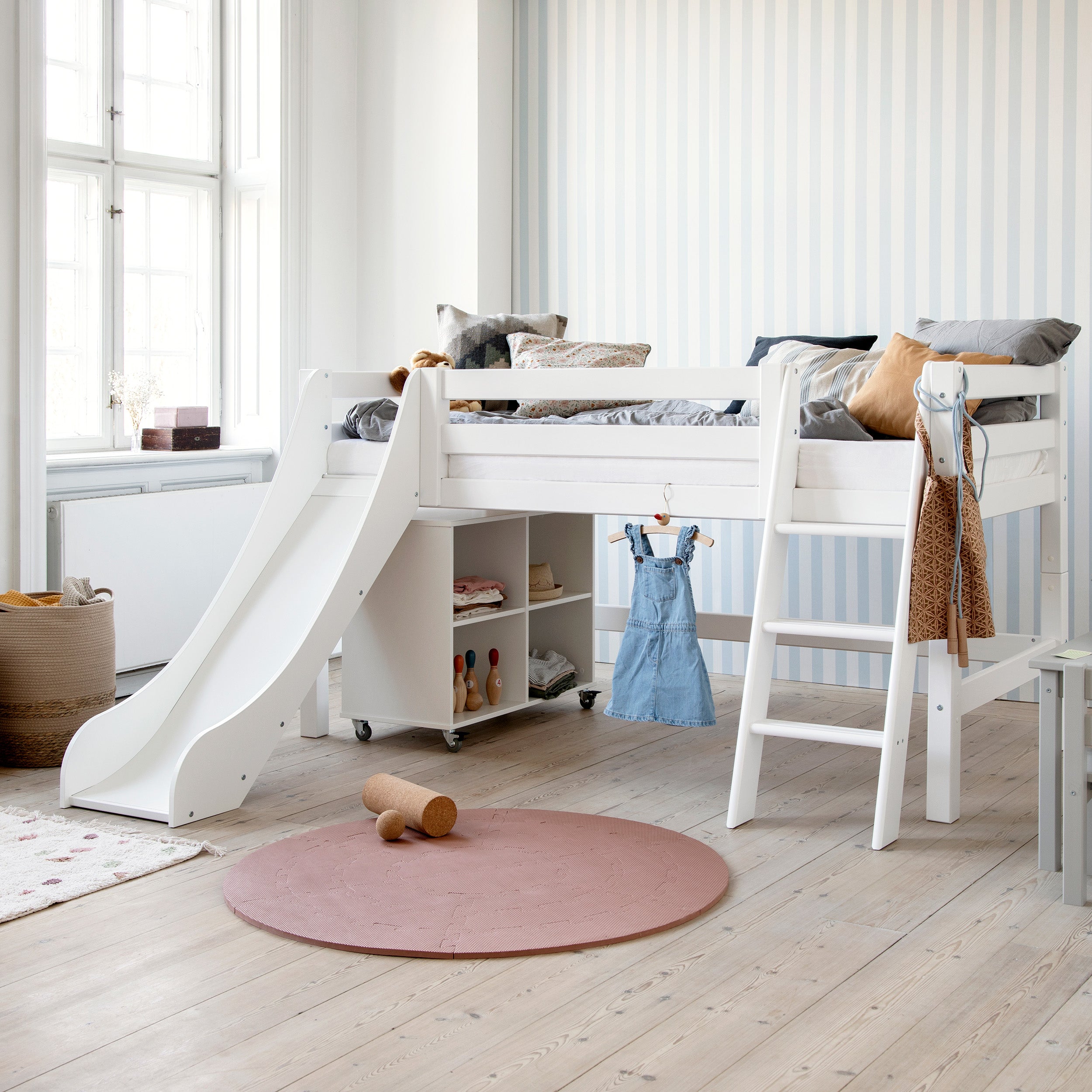ECO_LUXURY_HALFHIGH_BED_WITH_SLIDE_ΚΟΥΚΕΤΑ ΜΕ ΤΣΟΥΛΗΘΡΑ HOPPEKIDS
